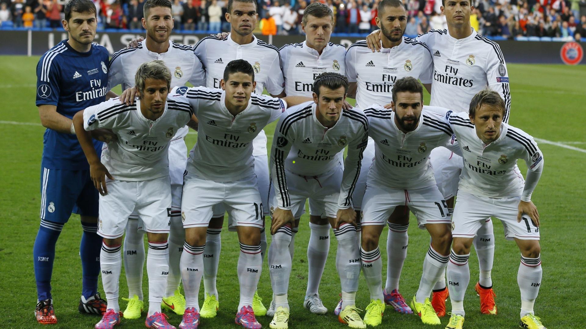 足彩网体育团队：德媒透露多特蒙德积极推动施洛特贝克续约，球员个人决定尚未明朗